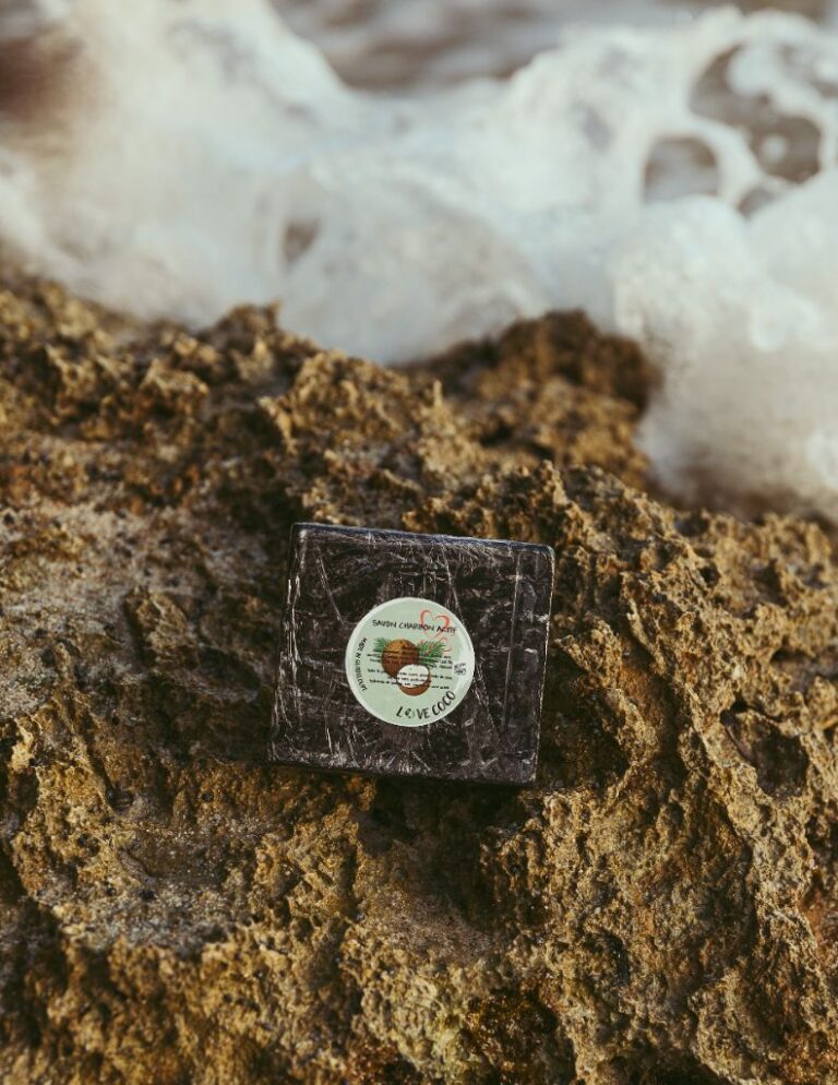 savon charbon - Love Coco Earth